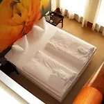 Hotel Seehotel Am Neuklostersee