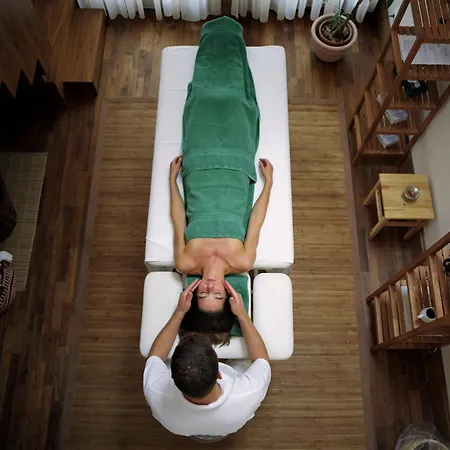 Seehotel Am Neuklostersee