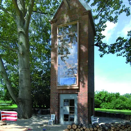 Seehotel Am Neuklostersee