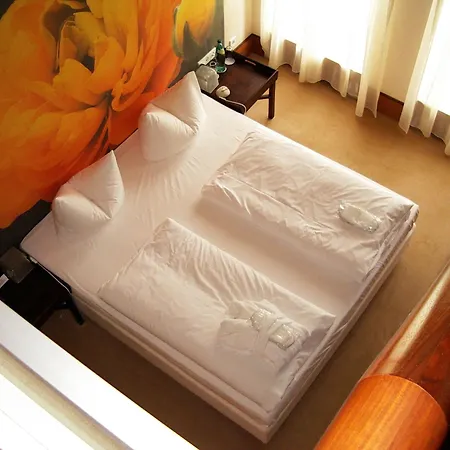 Hotel Seehotel Am Neuklostersee