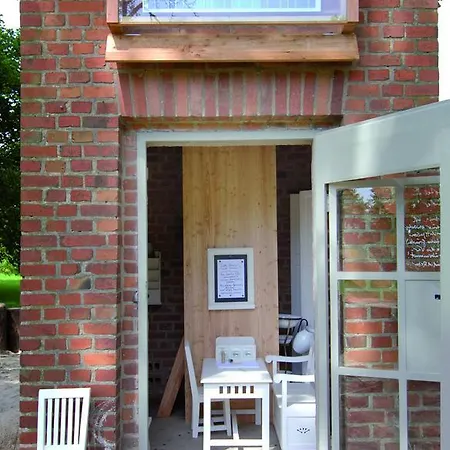 Seehotel Am Neuklostersee Hotel 4*